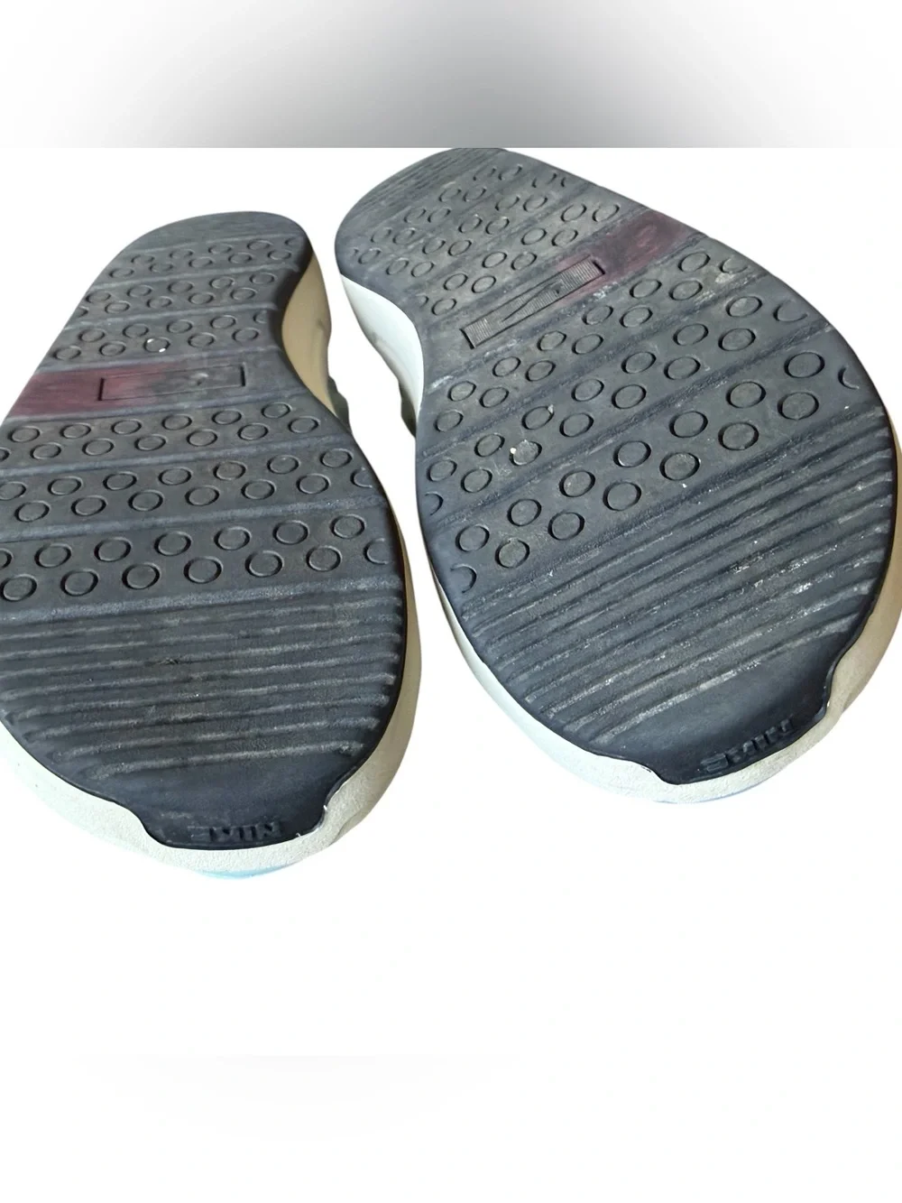Nike Offline Pack Sneakers, Women’s 8.5